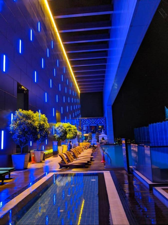 Faced Suites Platinum Klcc Kuala Lumpur Bagian luar foto