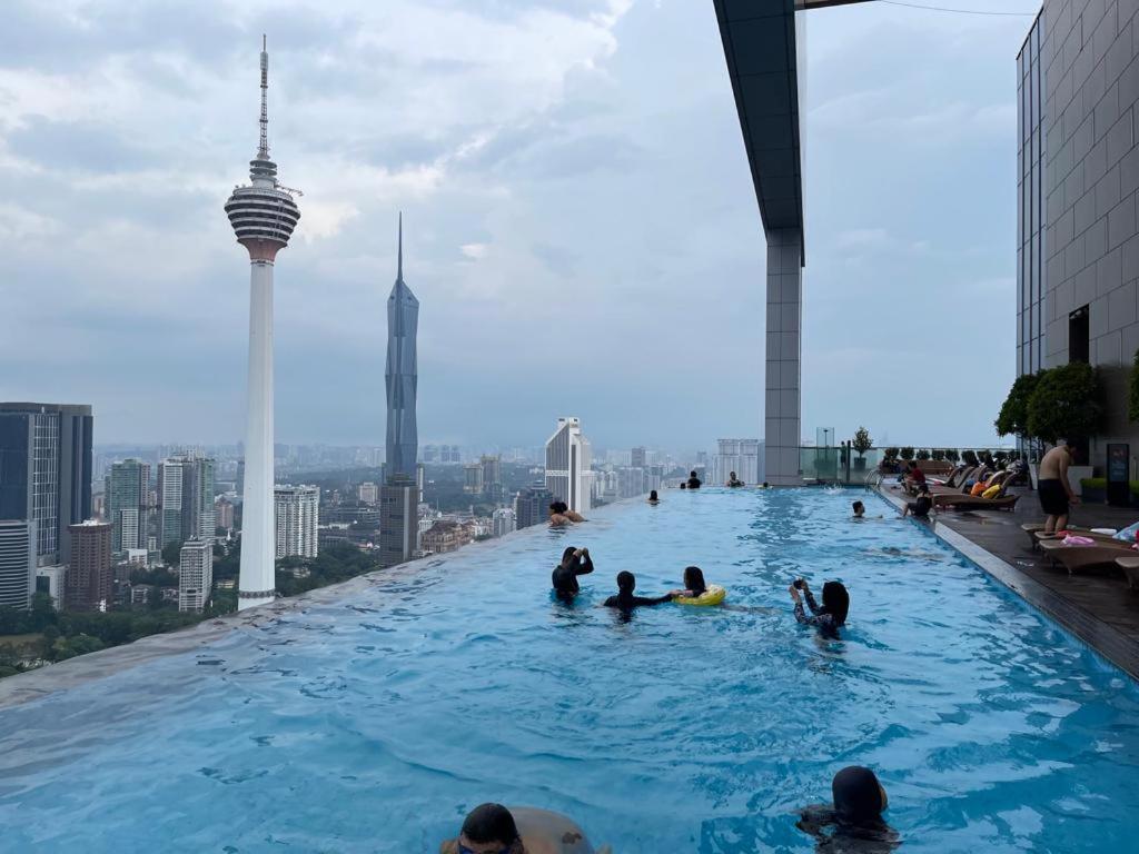 Faced Suites Platinum Klcc Kuala Lumpur Bagian luar foto