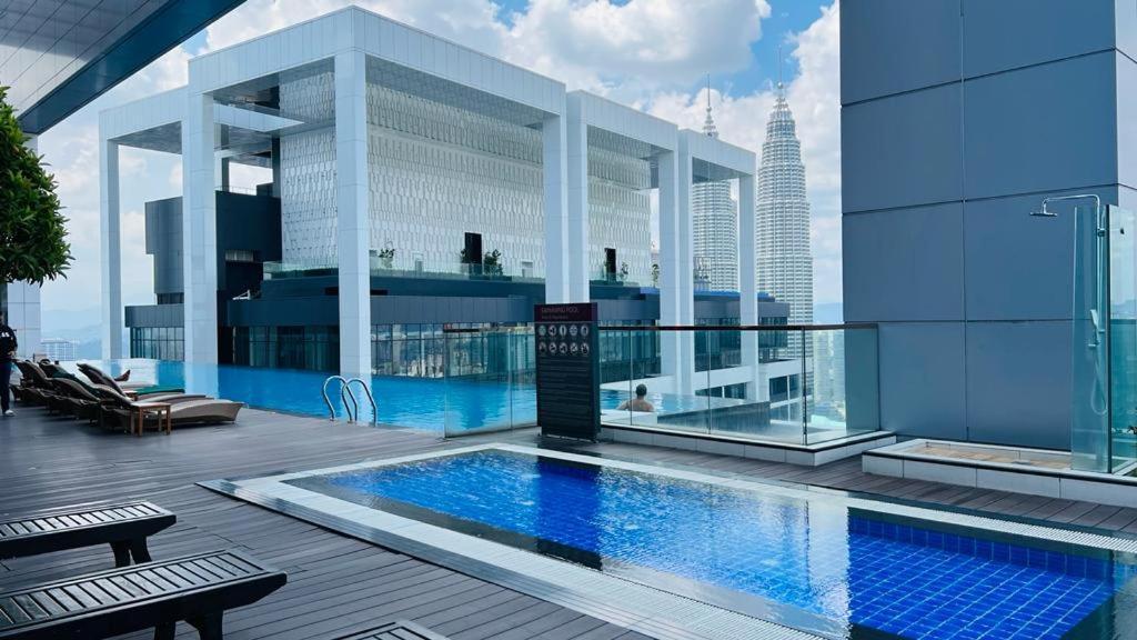 Faced Suites Platinum Klcc Kuala Lumpur Bagian luar foto