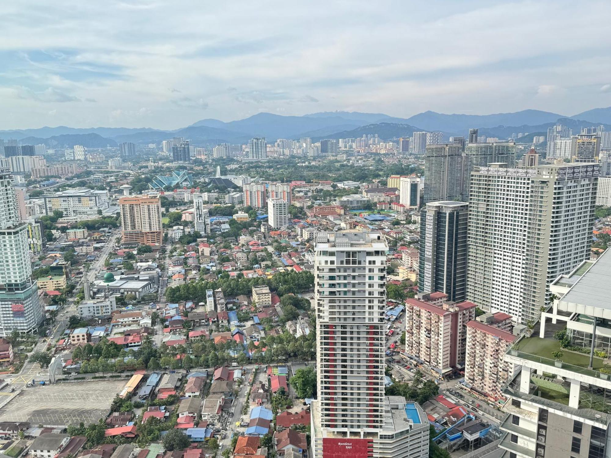 Faced Suites Platinum Klcc Kuala Lumpur Bagian luar foto